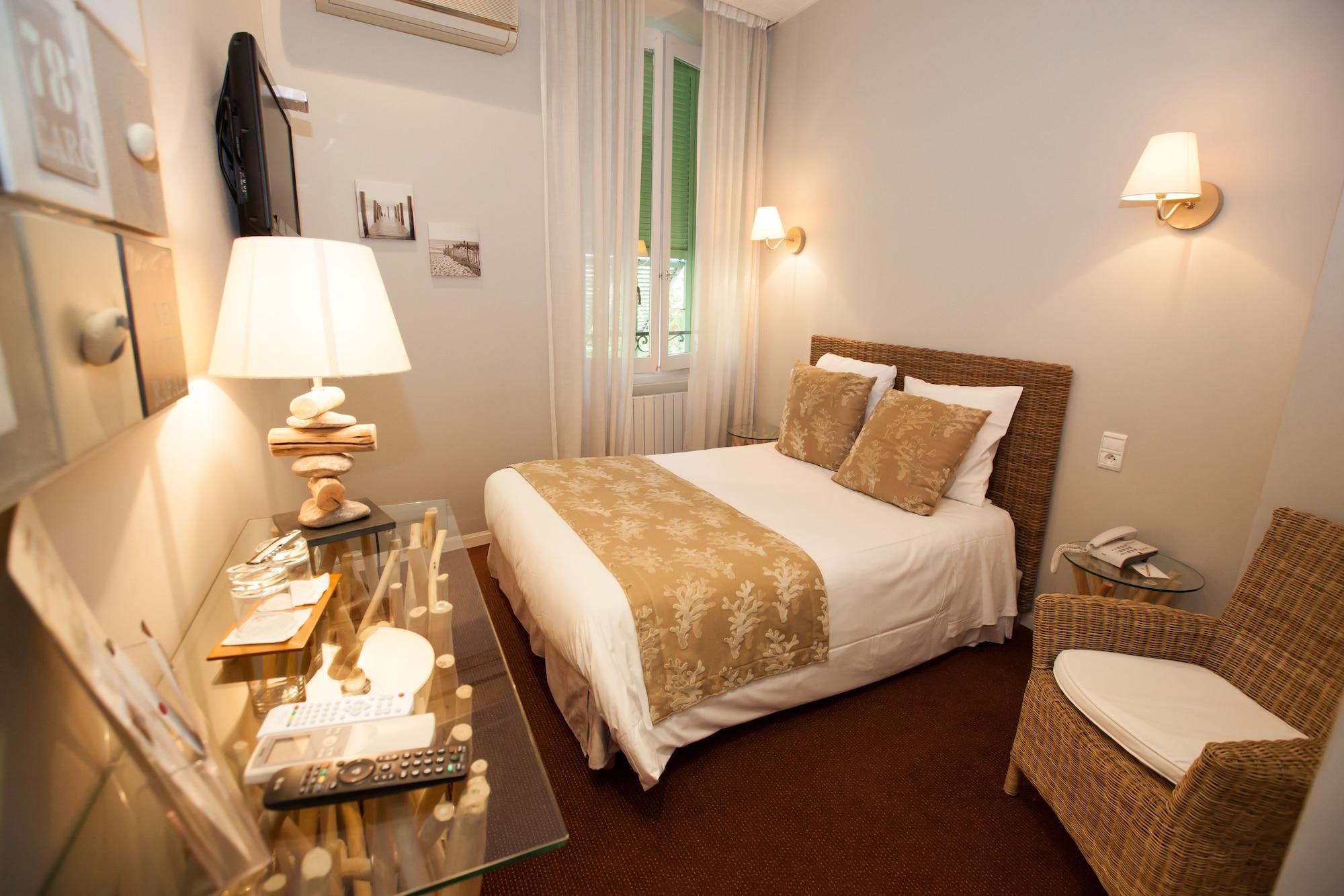 Paris Rome Hotel Menton Exterior foto